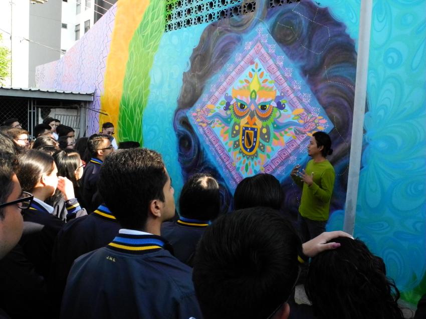 Mural ¨Corazón de fuego¨ de Luis Caal