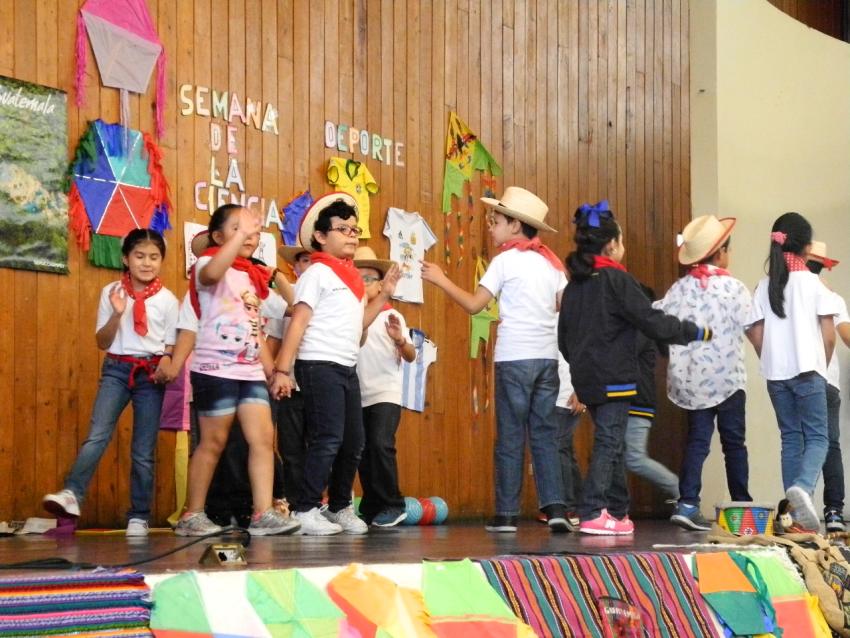 Acto cívio, 1ero. primaria