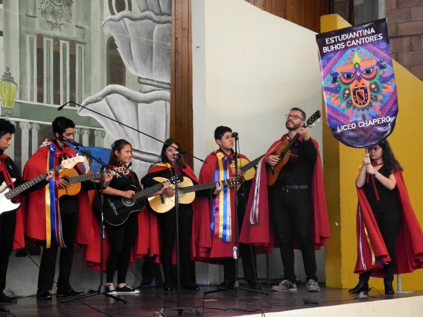 Estudiantina ¨Buhos Cantores¨