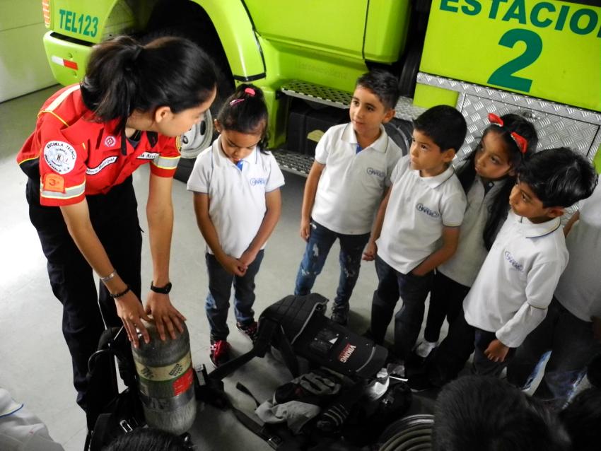 Visita a la Estación Central de los Bomberos Municipales