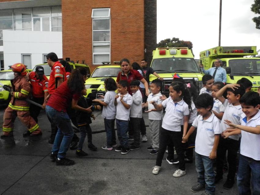 Visita a la Estación Central de los Bomberos Municipales