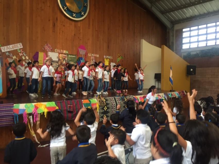 Acto cívio, 1ero. primaria