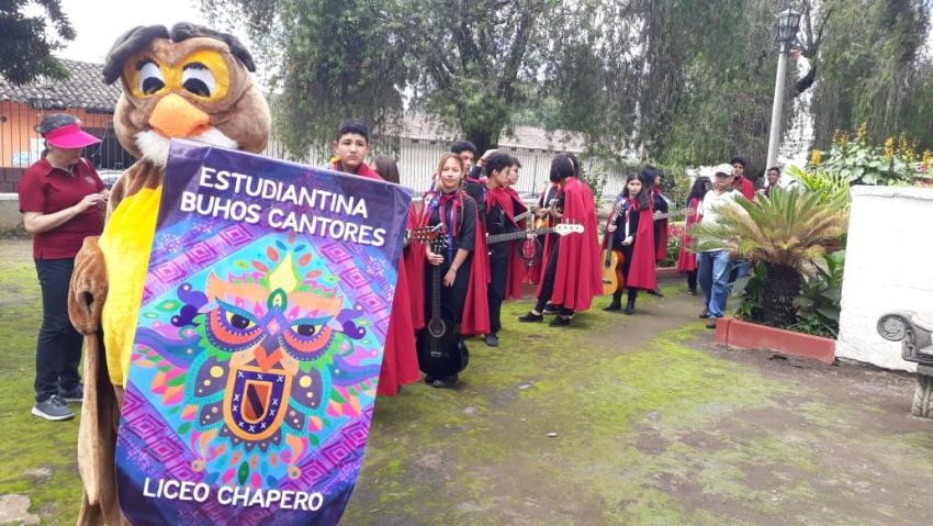Presentación de la Estudiantina del Colegio en la Antigua