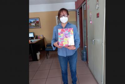 Ganadoras del Bingo por el Día de la Madre