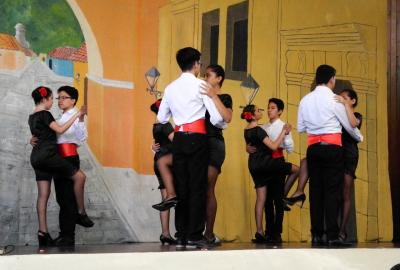 Semana Cultural Secundaria (trajes típicos, bailes regionales y doblajes)