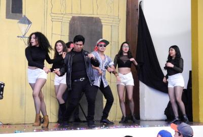 Semana Cultural Secundaria (trajes típicos, bailes regionales y doblajes)