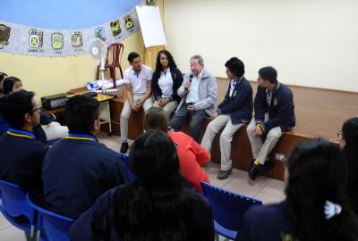 Charla de don Antonio Móbil
