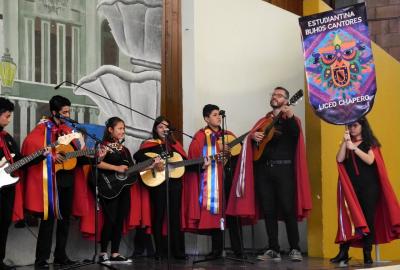 Estudiantina ¨Buhos Cantores¨