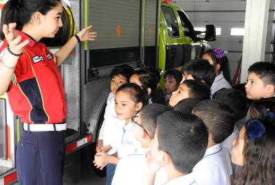 Visita a la Estación Central de los Bomberos Municipales
