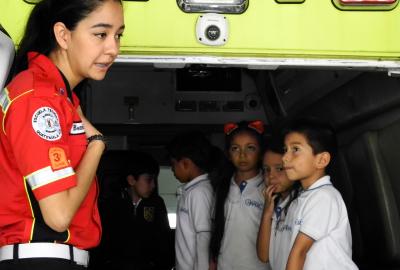 Visita a la Estación Central de los Bomberos Municipales