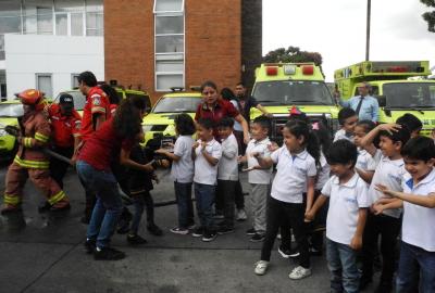 Visita a la Estación Central de los Bomberos Municipales
